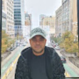 Meet your Posher, Carlos